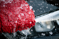 Nuke Guys - Chenille Wash Glove red