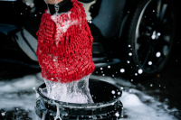 Nuke Guys - Chenille Wash Glove red