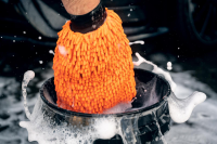 Nuke Guys - Chenille Waschhandschuh - orange